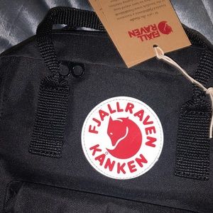 BRAND NEW fjallraven mini kanken backpack